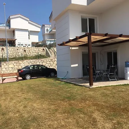 Βίλα Saqer Κουσάντασι